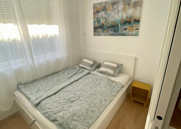 Pannaroza Apartament *